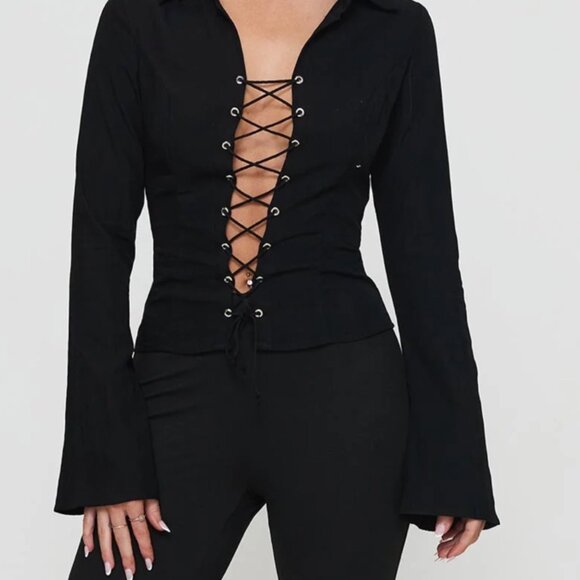 Princess Polly Tops - Princess Polly Women’s Black Lace-Up Long Sleeve Top Size 8 (NWT)